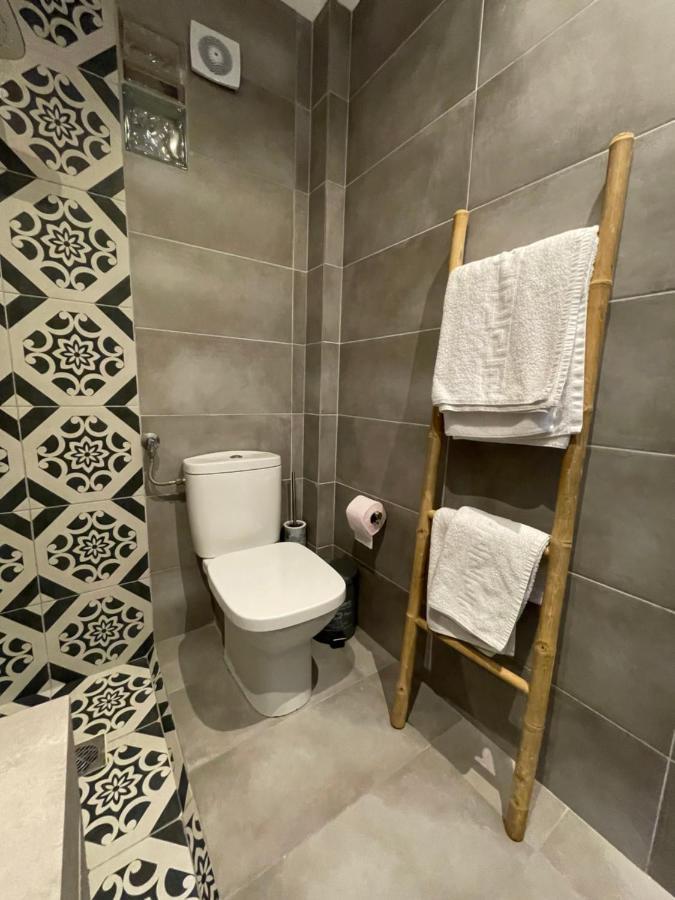 Xenios Hotel Pefkochori Bagian luar foto