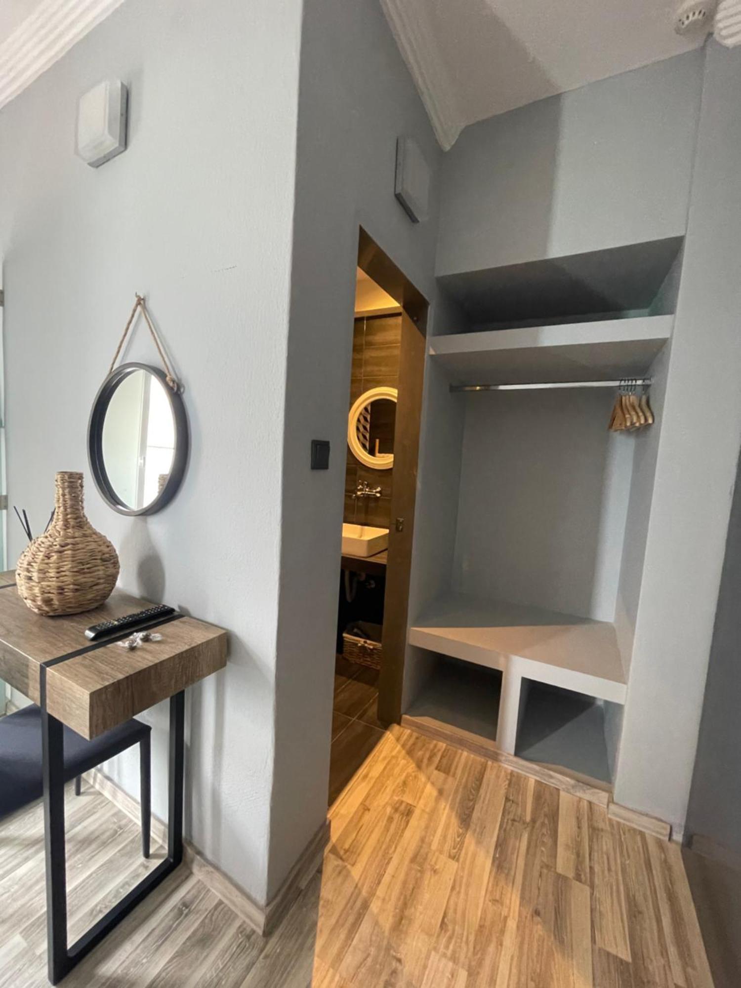 Xenios Hotel Pefkochori Bagian luar foto