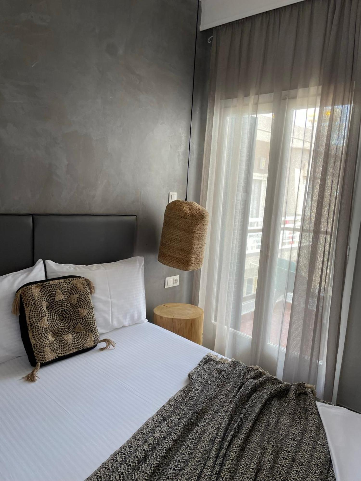 Xenios Hotel Pefkochori Bagian luar foto
